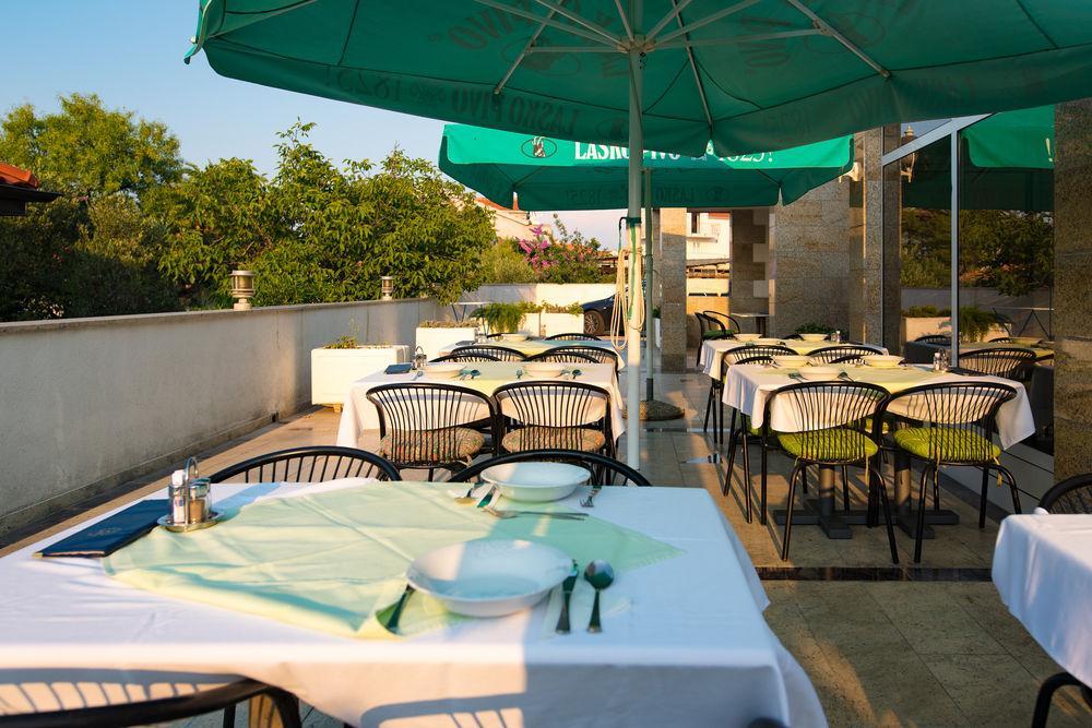 Downtown Private Rooms Mandic 苏佩塔尔 外观 照片